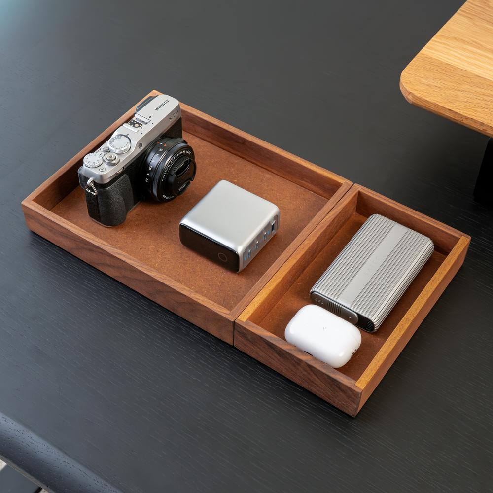 Khay gỗ để bàn Valley Tray - 12×20×3,7cm, màu gỗ óc chó